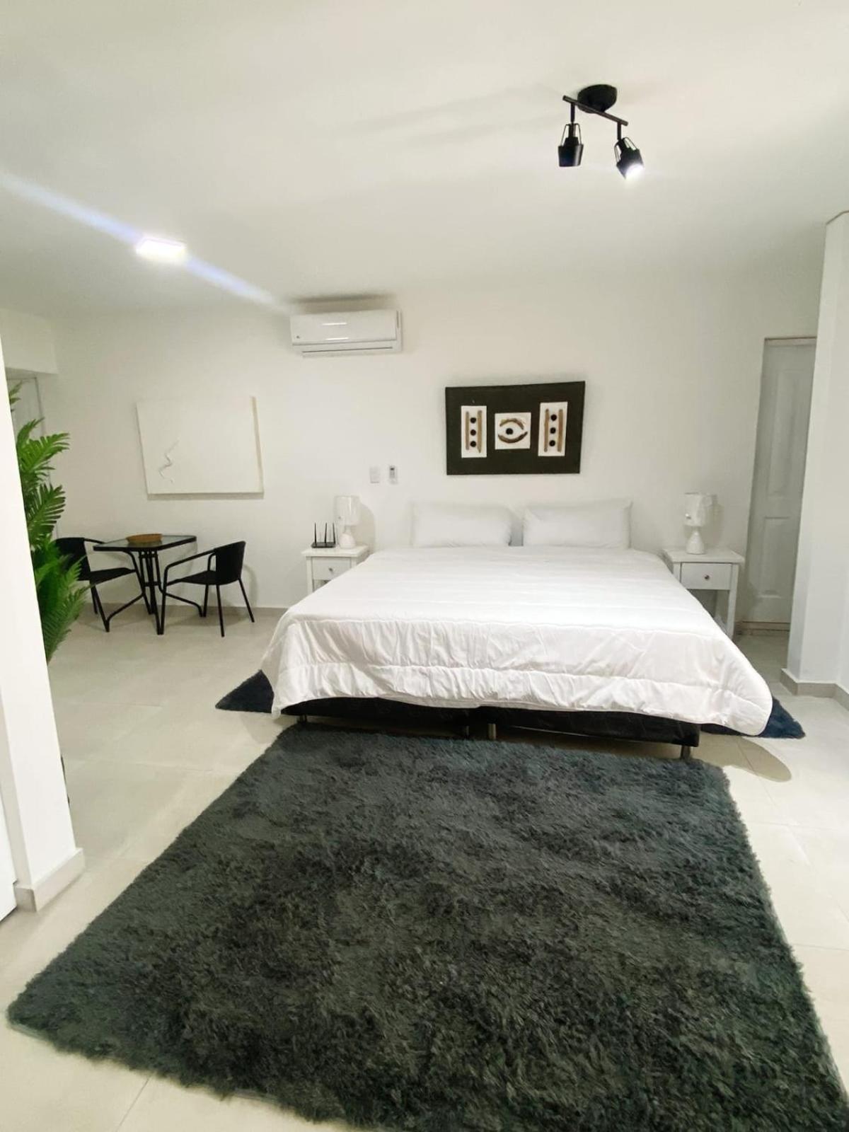 Cabarete Kite Beach Rooms & Condos Экстерьер фото