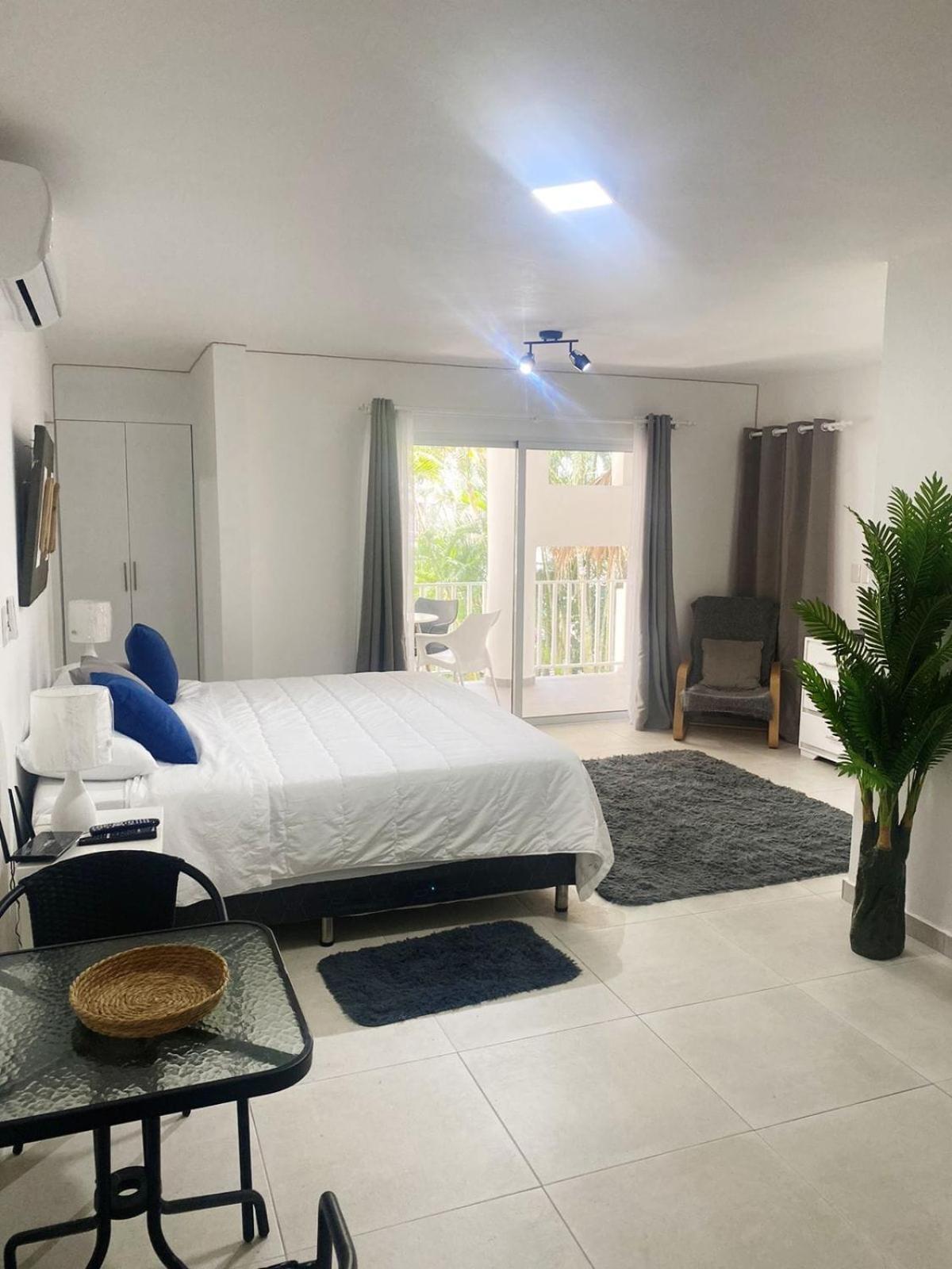 Cabarete Kite Beach Rooms & Condos Экстерьер фото
